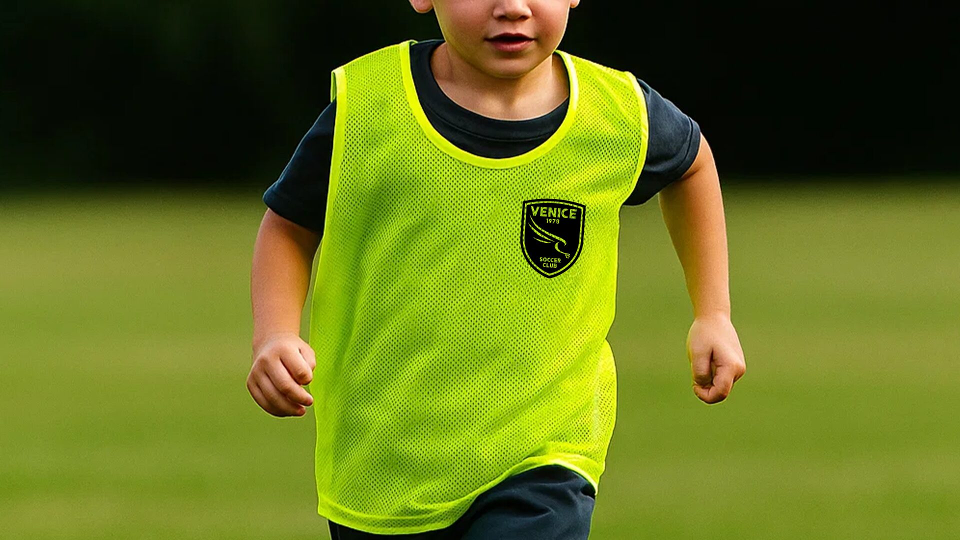 youth custom soccer pinnies for camps, organizations
